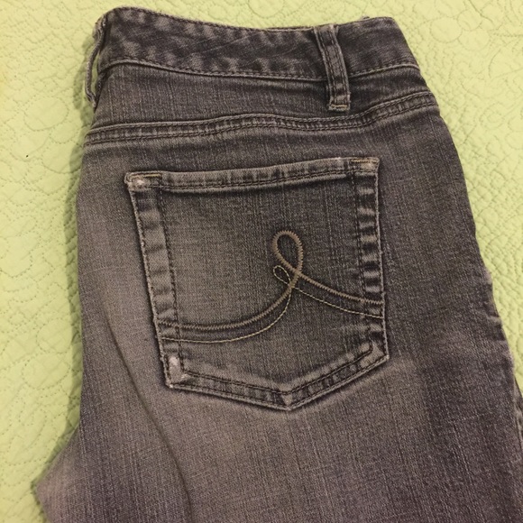 LOFT Curvy Boot Style Jeans - Picture 2 of 13